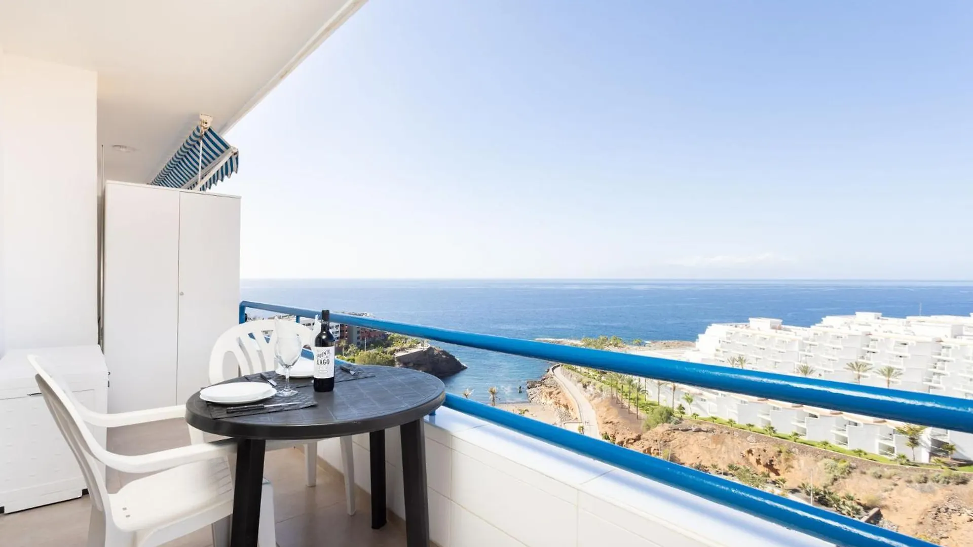 Apartment With Beach At 50 Meters, Swimming Pool And Wonderful Oceansunset View Costa Adeje  Costa Adeje (Tenerife)